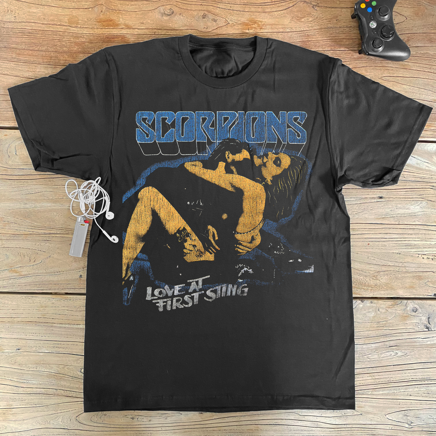 '84 Scorpions Love At First Sting Black T-Shirt