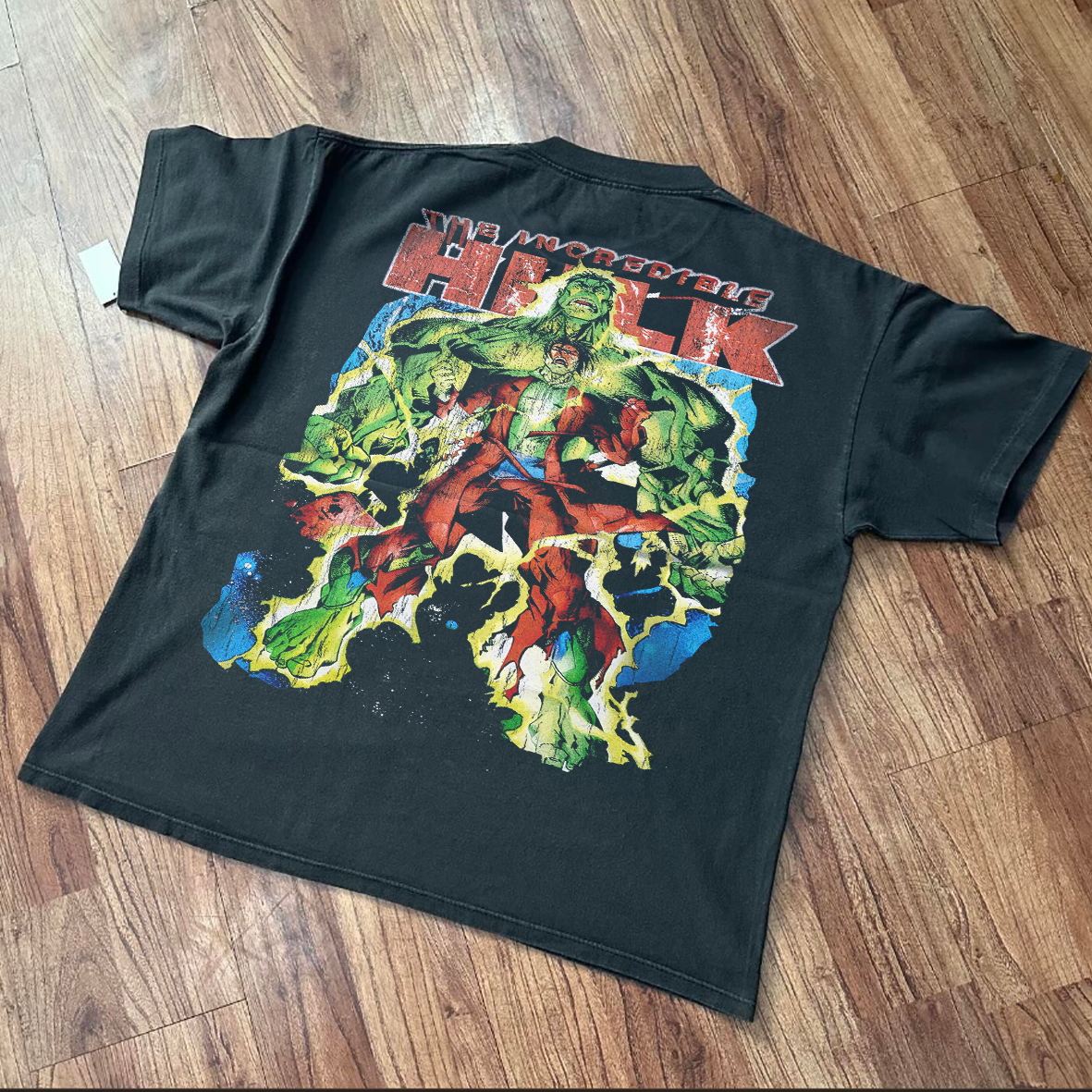 INCREDIBLE HVLK WASHED BLACK T-SHIRT