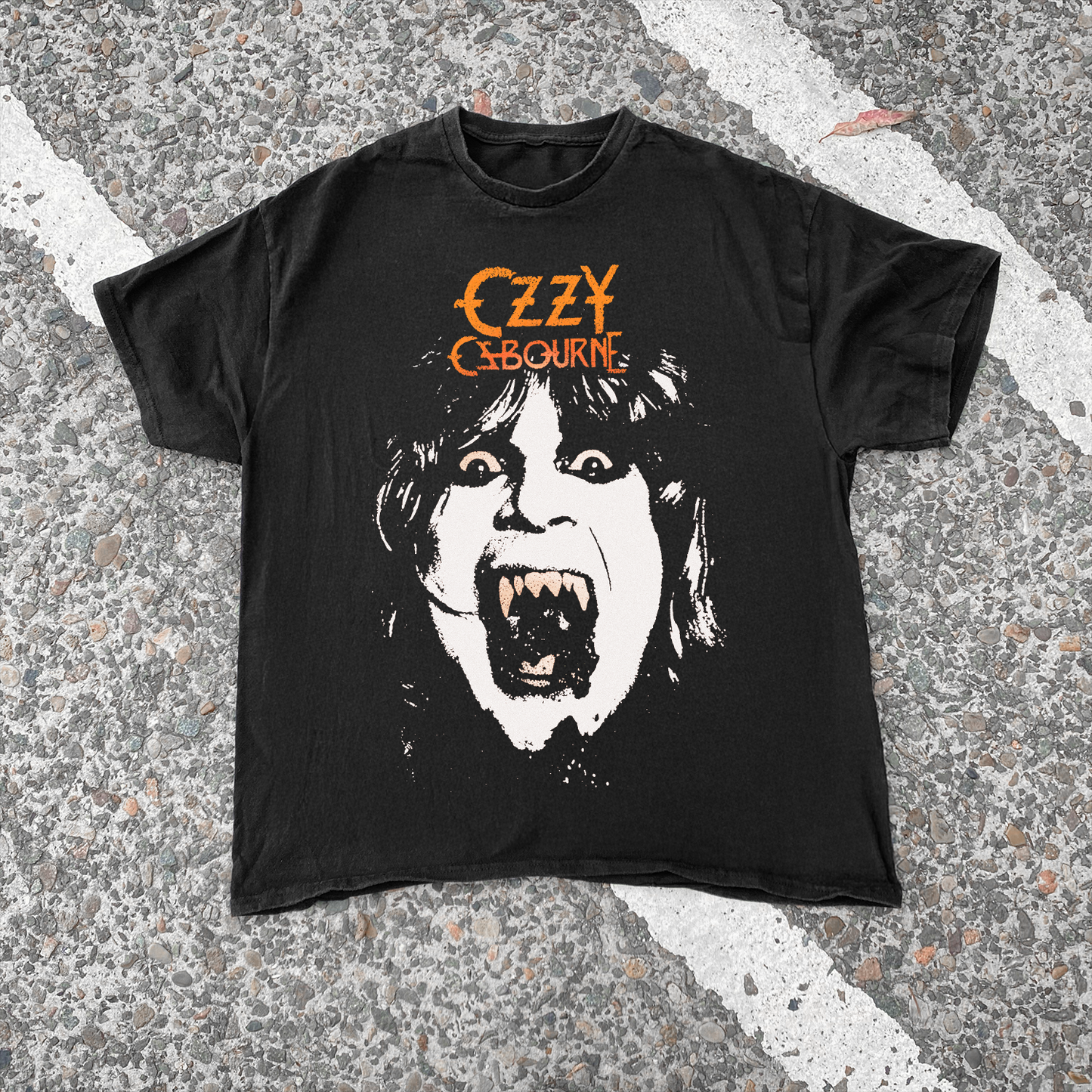 OZZY 'YELLOW FANGS' VINTAGE WASHED BLACK TEE