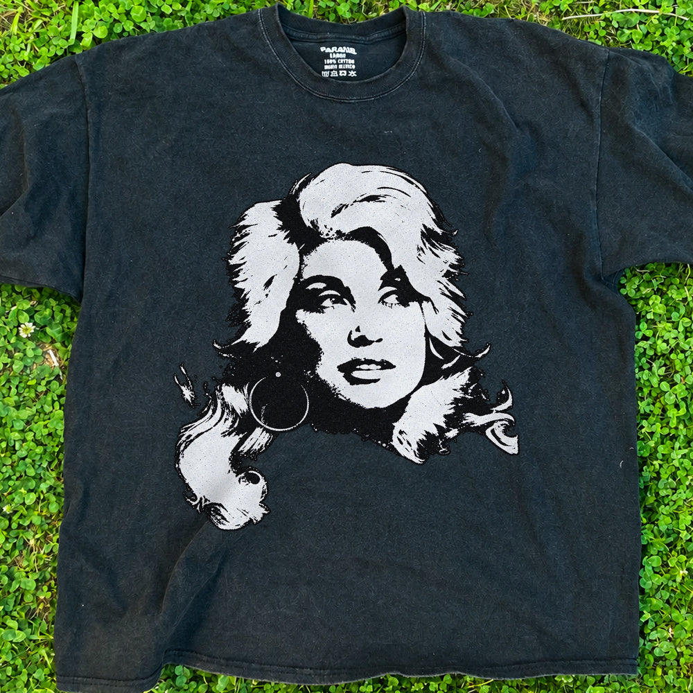Dolly Portrait Black Tee