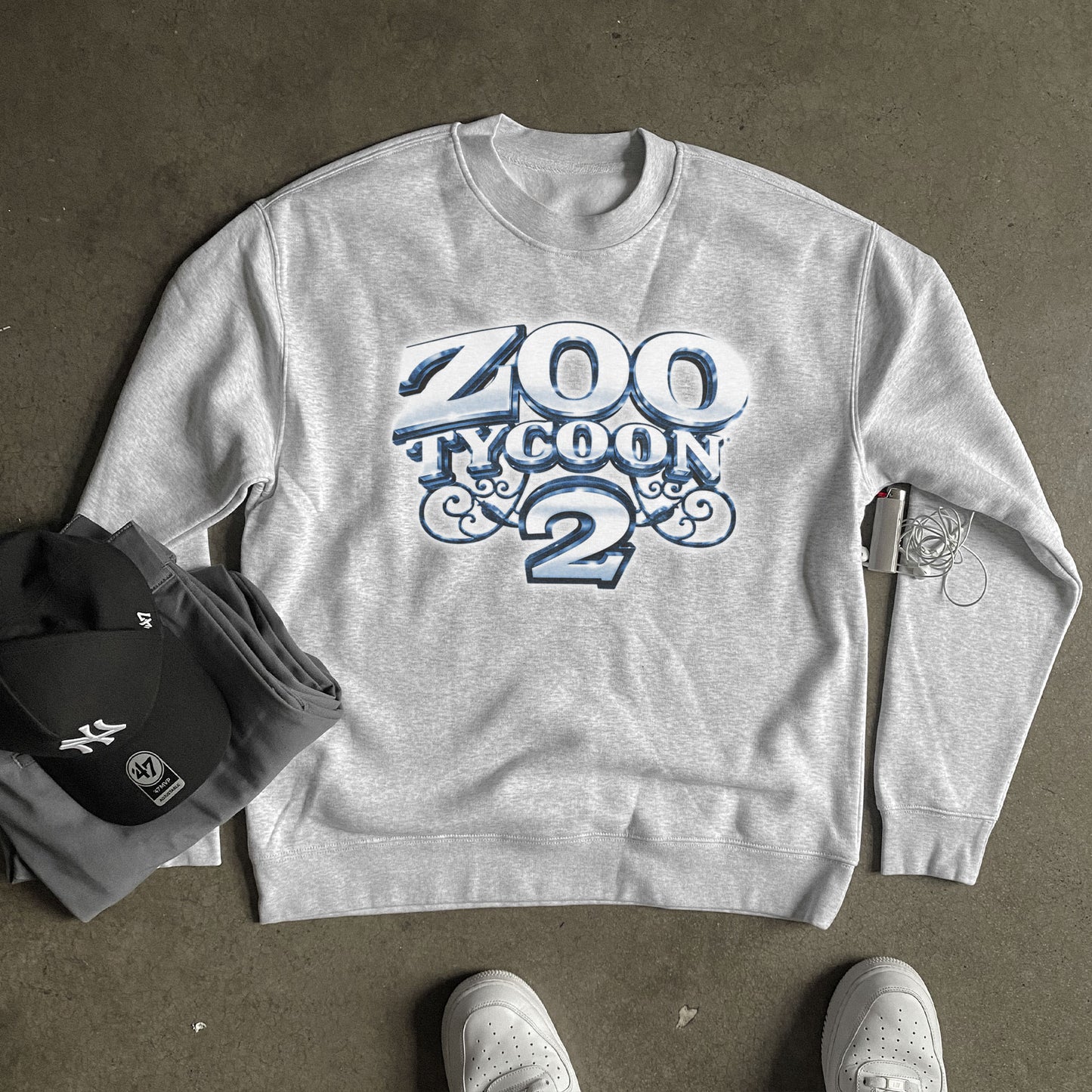 'ZOO TYCOON 2' WHITE HEATHER CREWNECK JUMPER