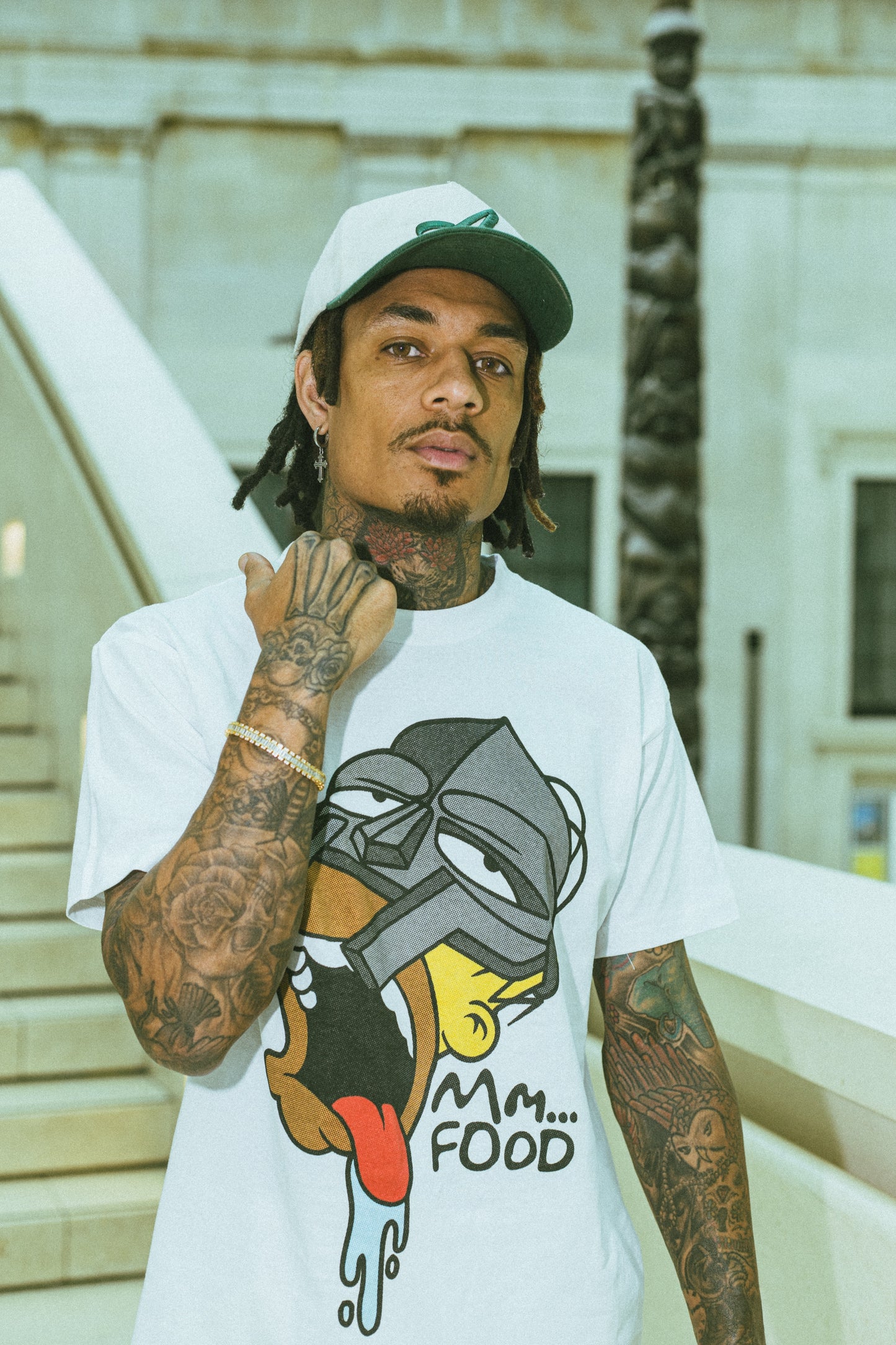 MM... F00D - PREMIUM WHITE T-SHIRT