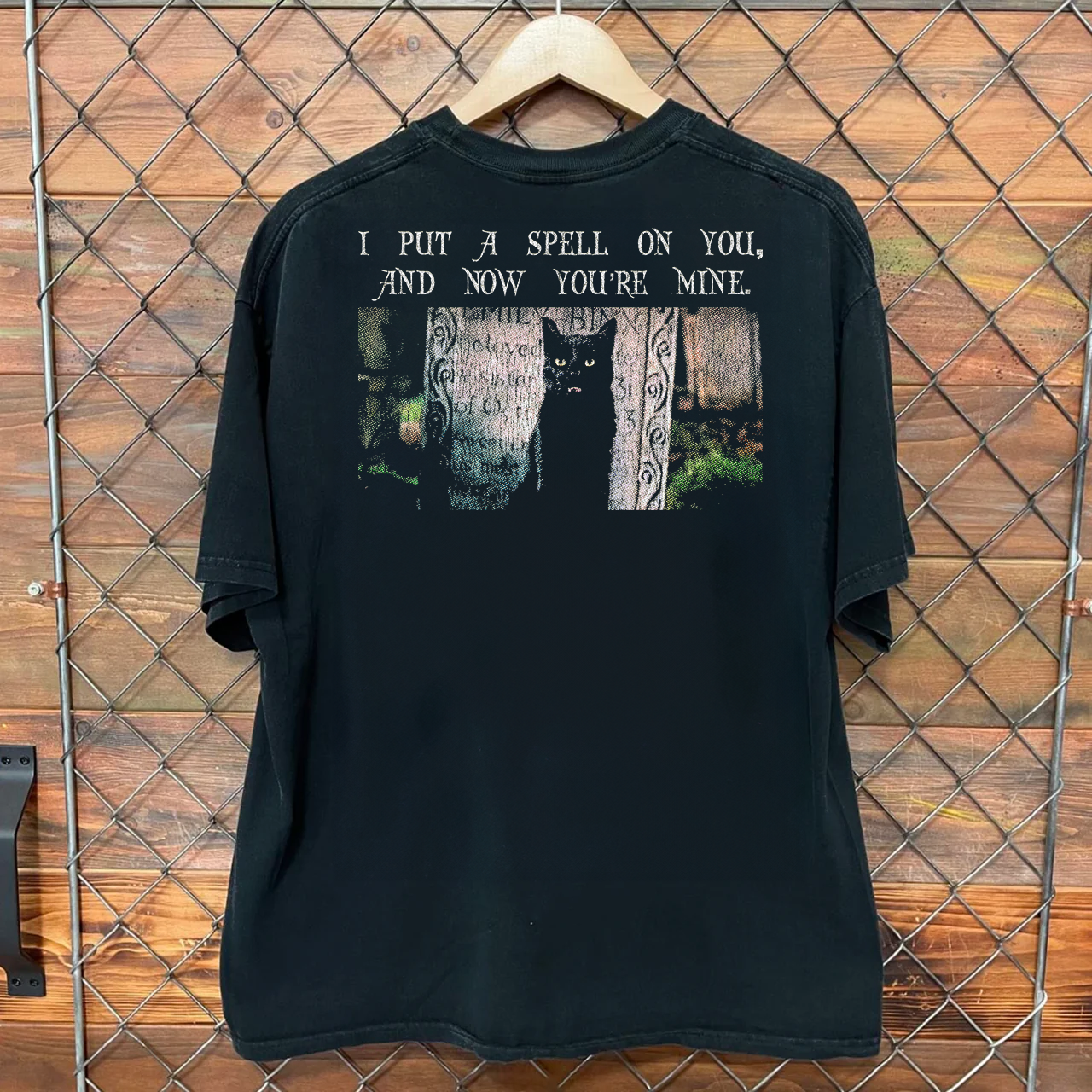 'PUT A SPELL' H0CUS P0CUS PROMO BLACK T-SHIRT
