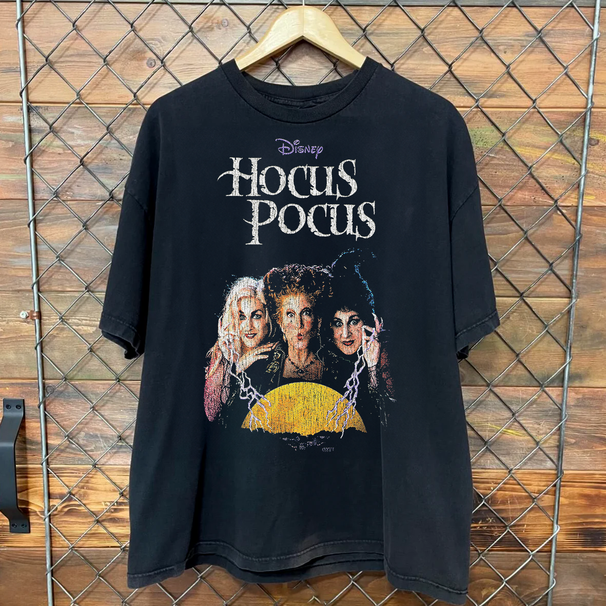 'PUT A SPELL' H0CUS P0CUS PROMO BLACK T-SHIRT