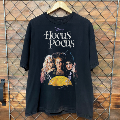 'PUT A SPELL' H0CUS P0CUS PROMO BLACK T-SHIRT
