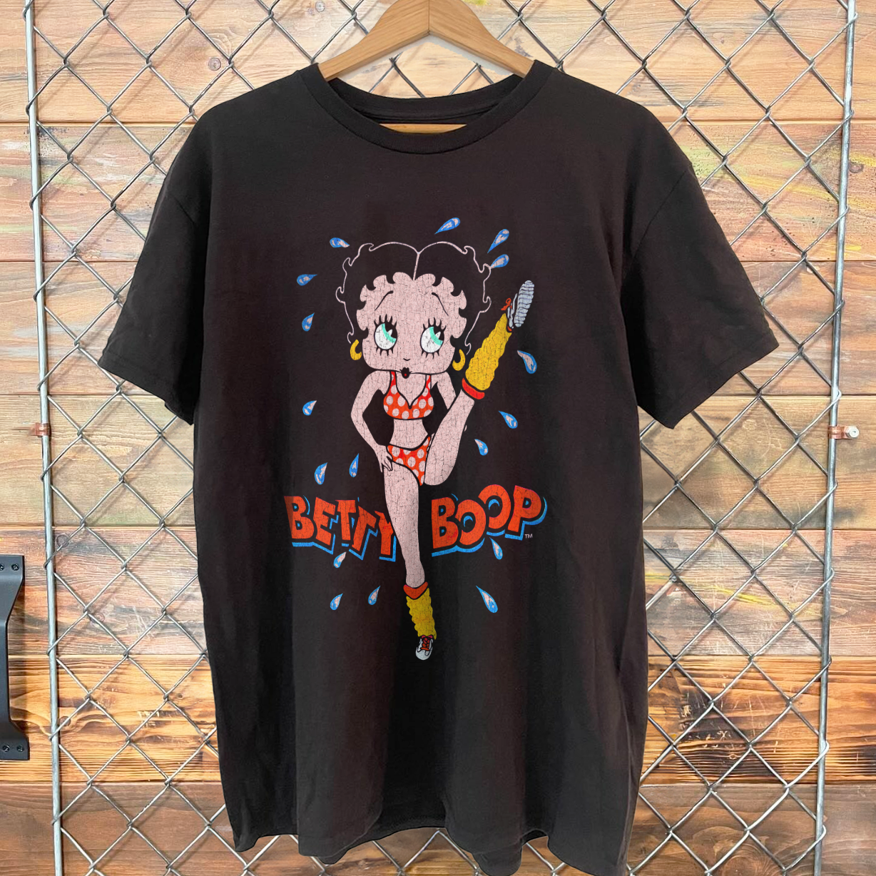 AEROBICS BETTY RARE BLACK T-SHIRT