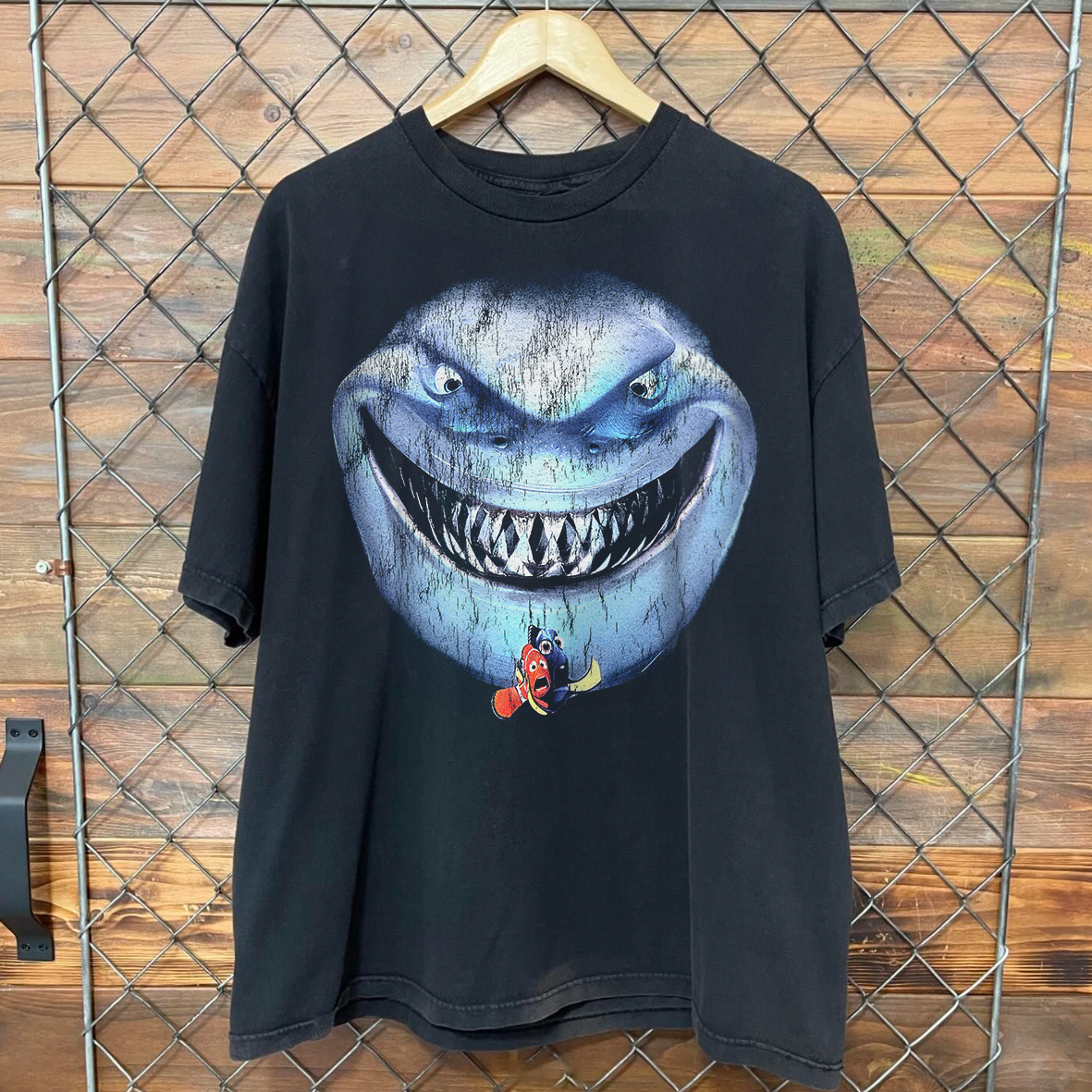 DEEP BLUE BRUCE PROMO BLACK T-SHIRT