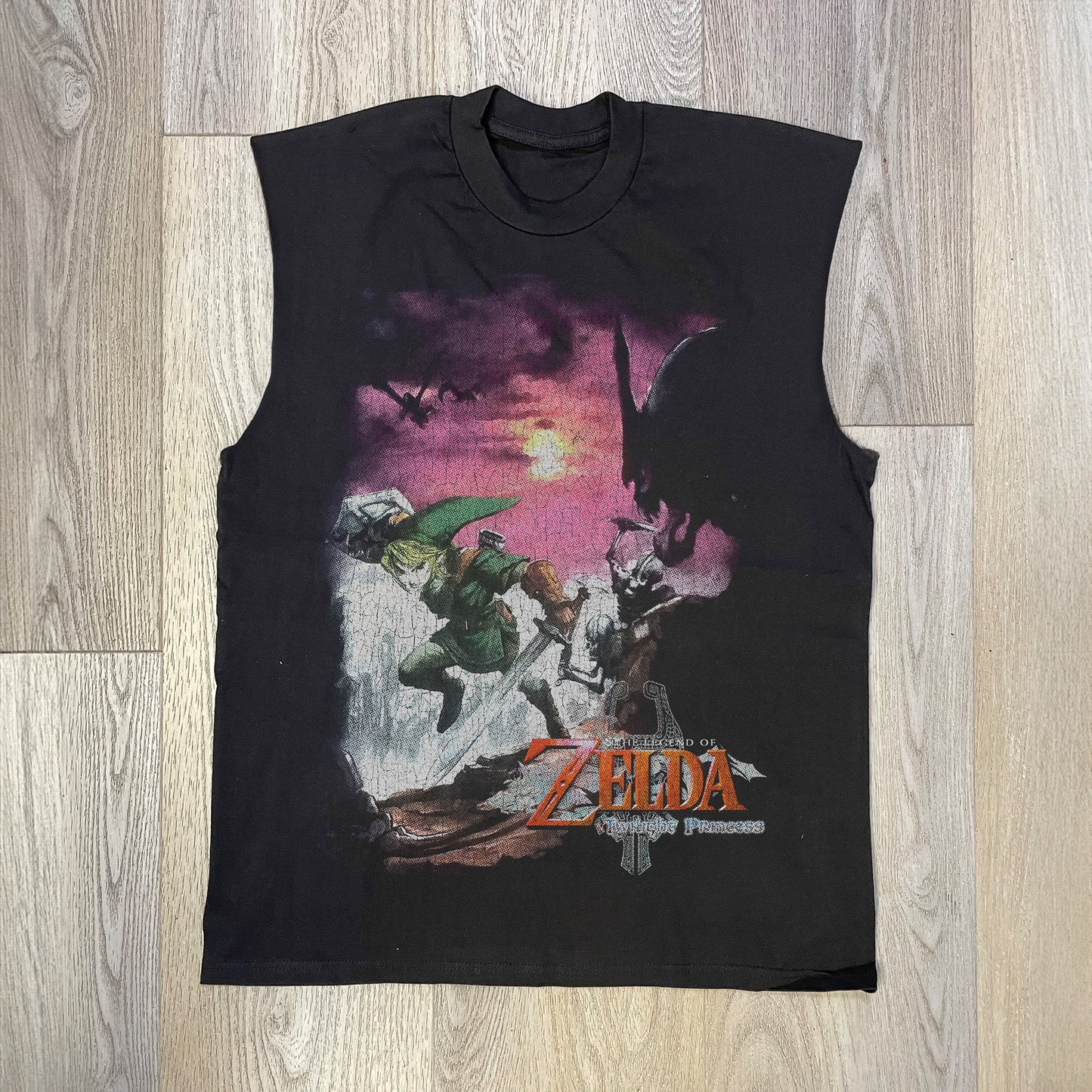 ZELDA 'TWILIGHT PRINCESS' CUT-OFF BLACK T-SHIRT