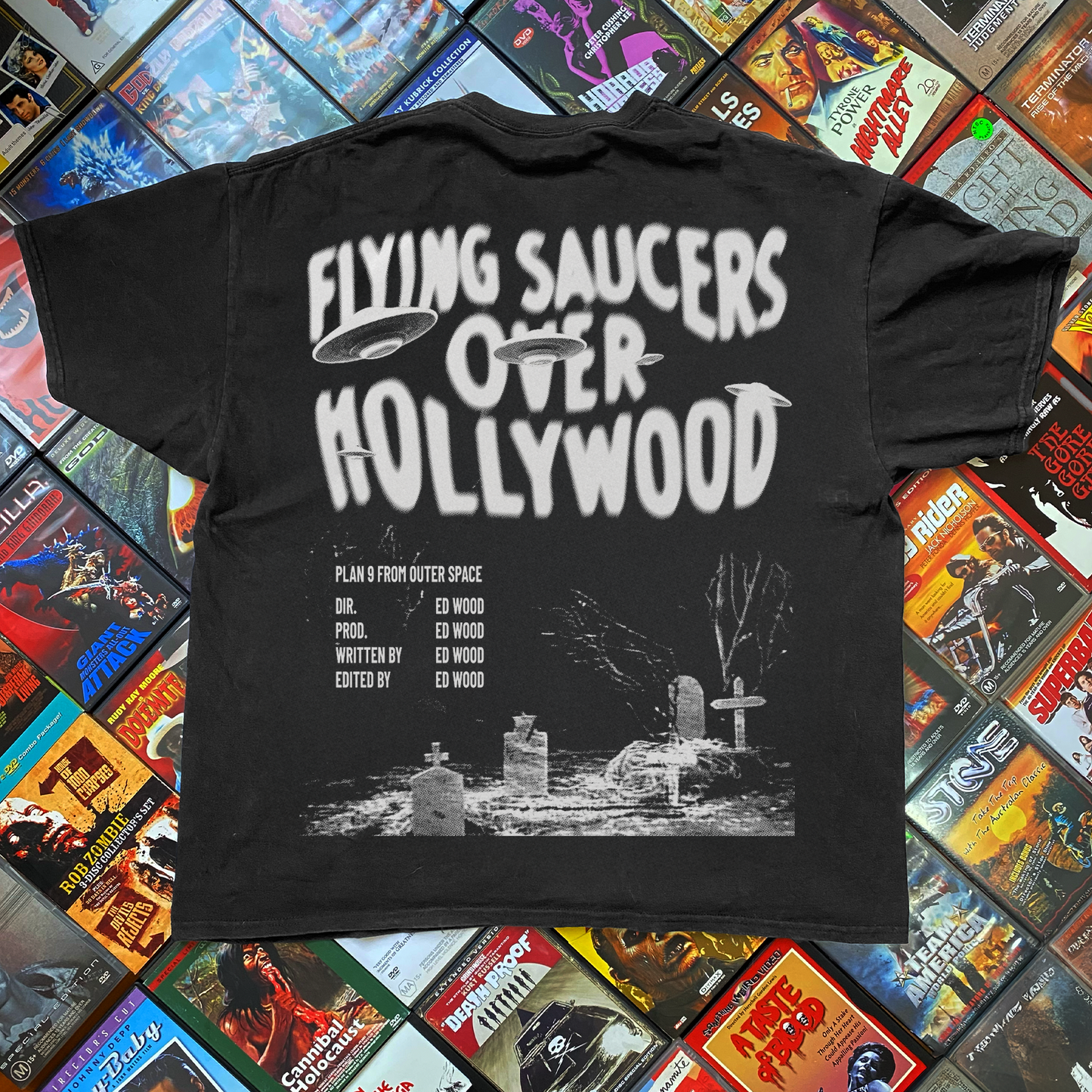 PLAN 9 'FLYING SAUCERS OVER HOLLYWOOD' WASHED BLACK T-SHIRT