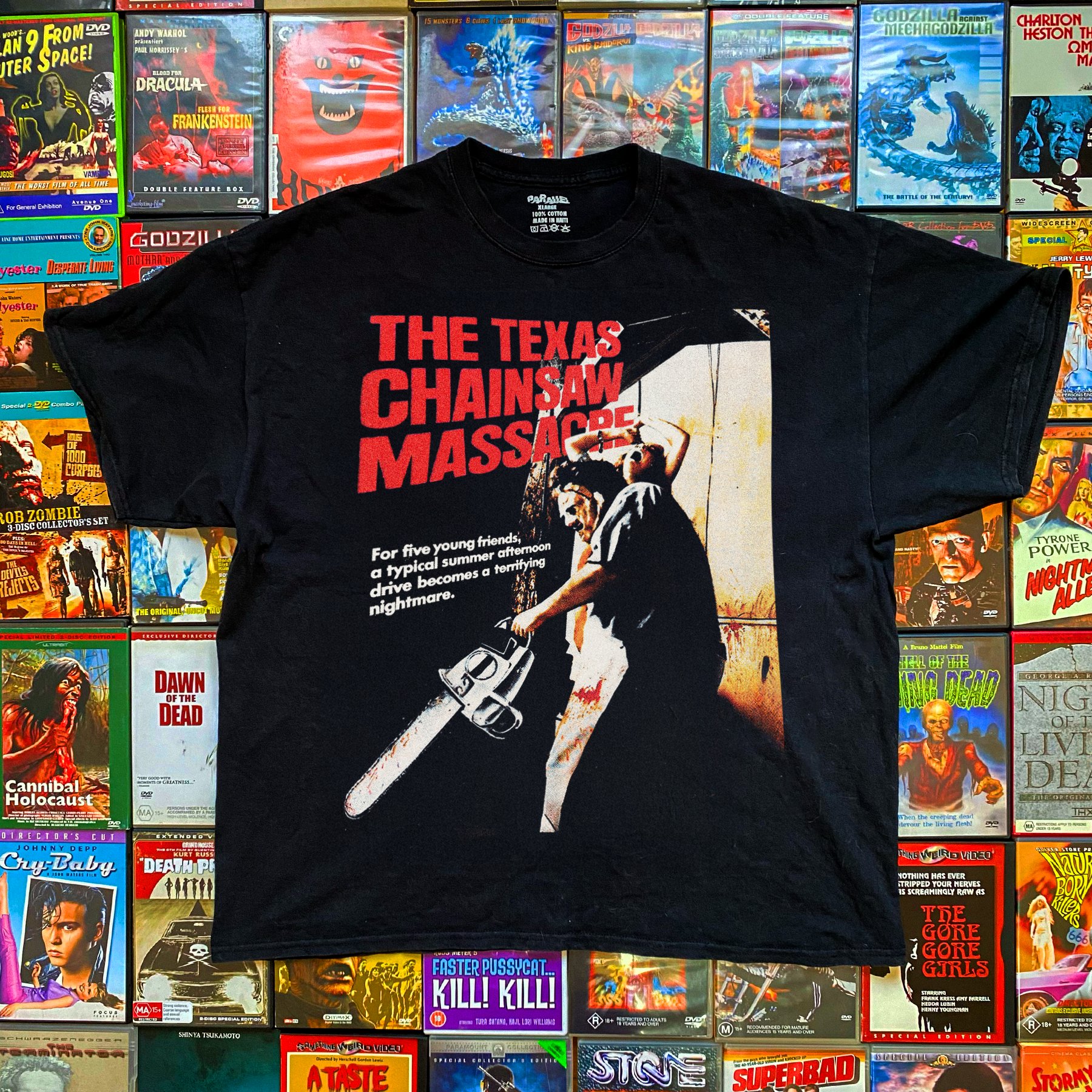 TEXAS CHAINSAW MSCR. 'BUTCHER' WASHED BLACK T-SHIRT