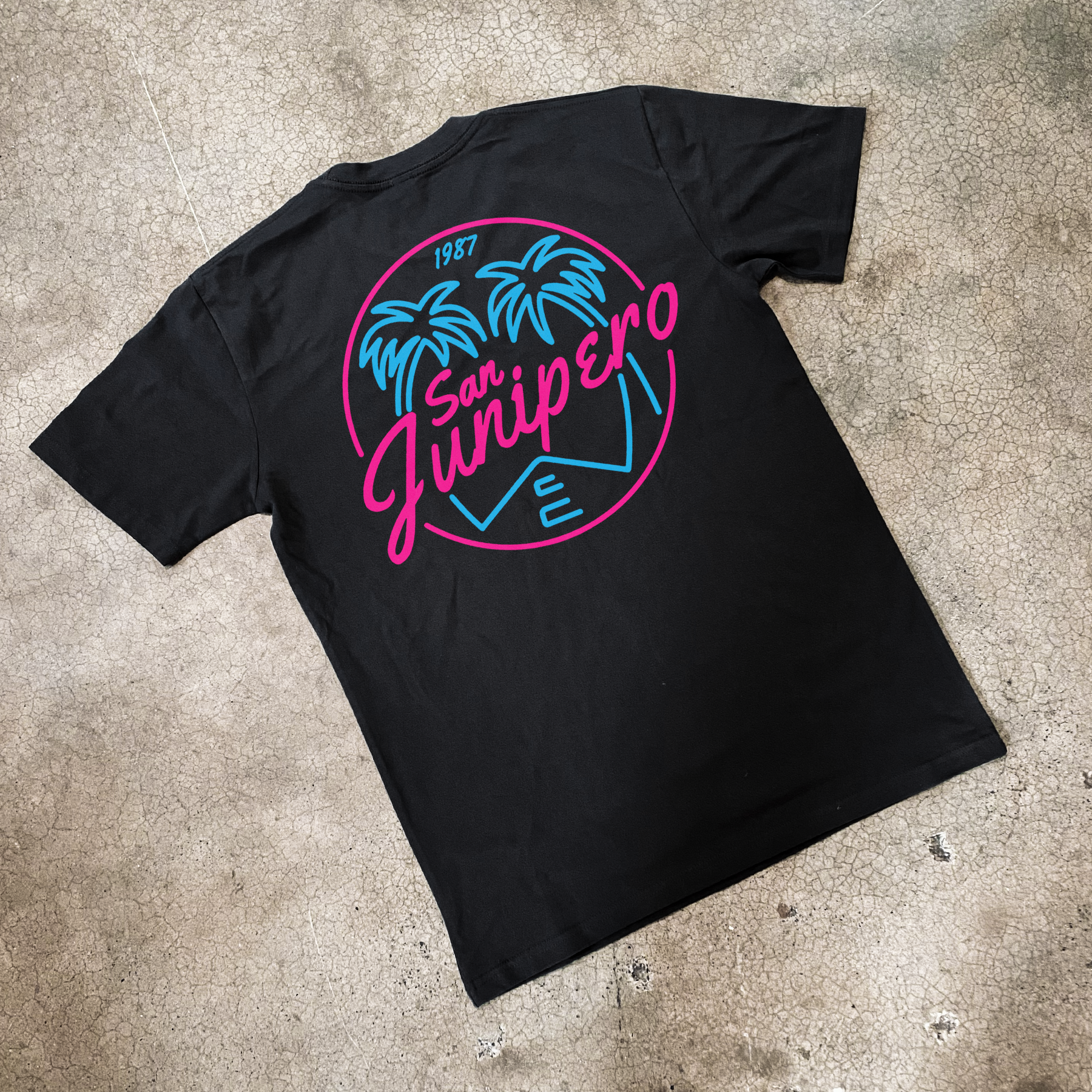 1987 'SAN JUNIPERO' RESORT STAFF UNIFORM BLACK T-SHIRT