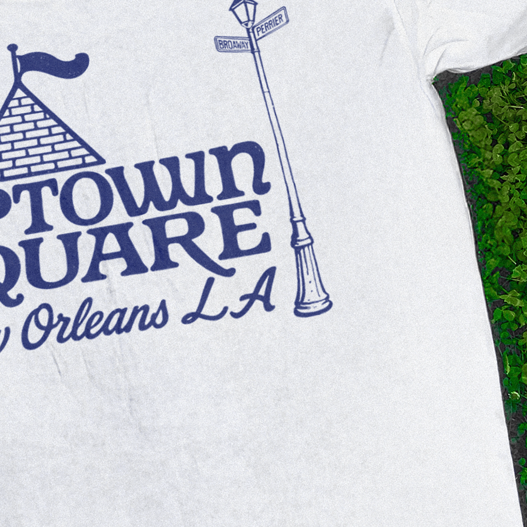 NEW ORLEANS 'UPTOWN SQUARE' MARKET WHITE T-SHIRT
