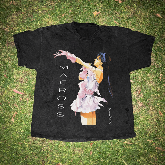 Macross 'Lynn Idol' Vintage Black Tee