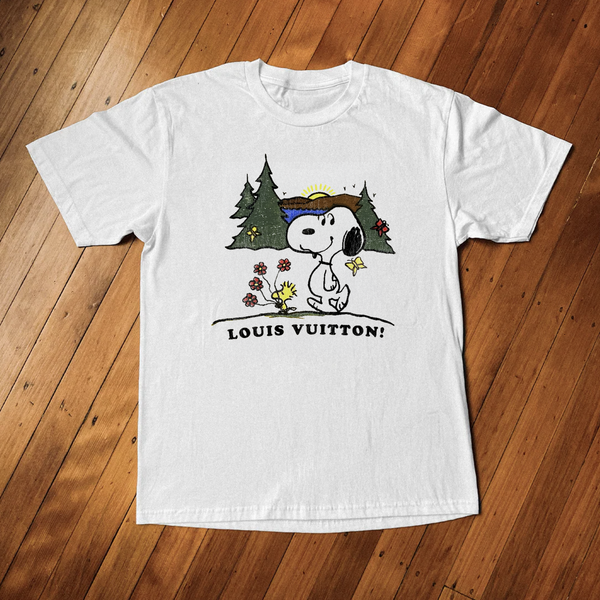【新品】SNOOPY & CHARLIE VUITTON DHOUSE Vintage Snoopy Lv Washed White Tee – Parallel