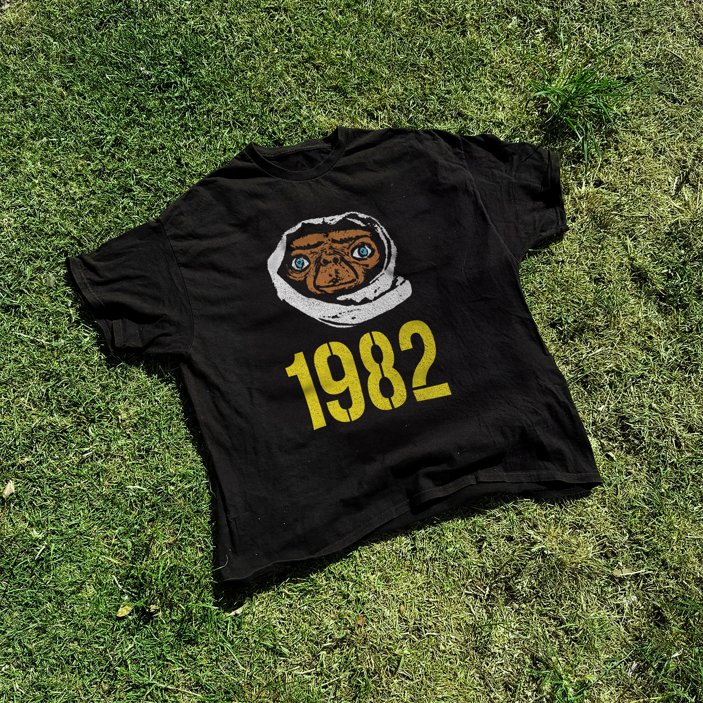 1982 'E.T.' Vintage Washed Black Tee