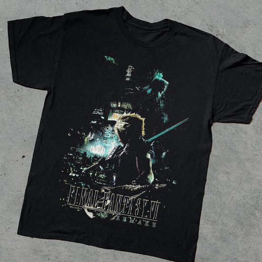 FINAL FANTASY VII REMAKE BLACK T-SHIRT