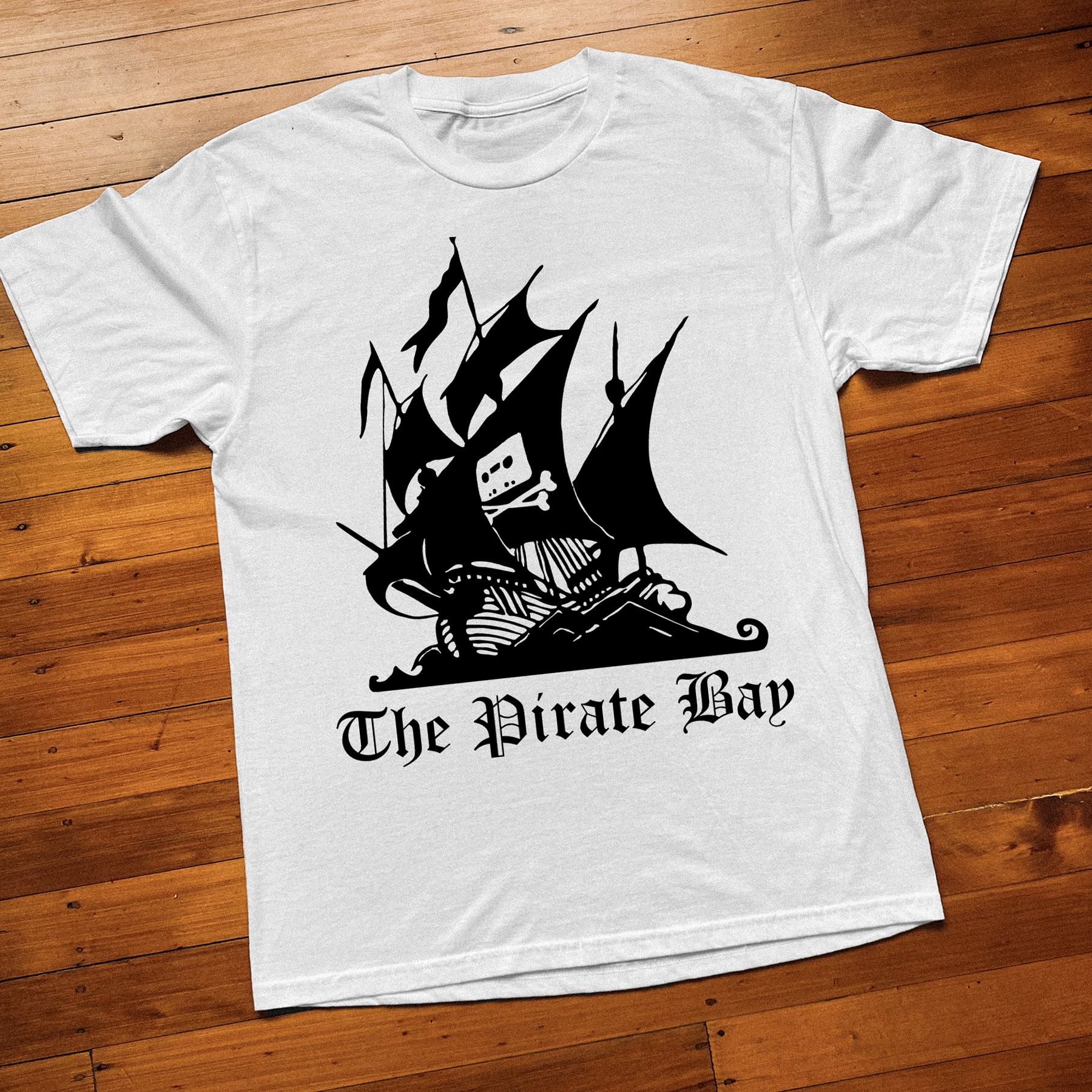VINTAGE THE PIRATE BAY WHITE T-SHIRT