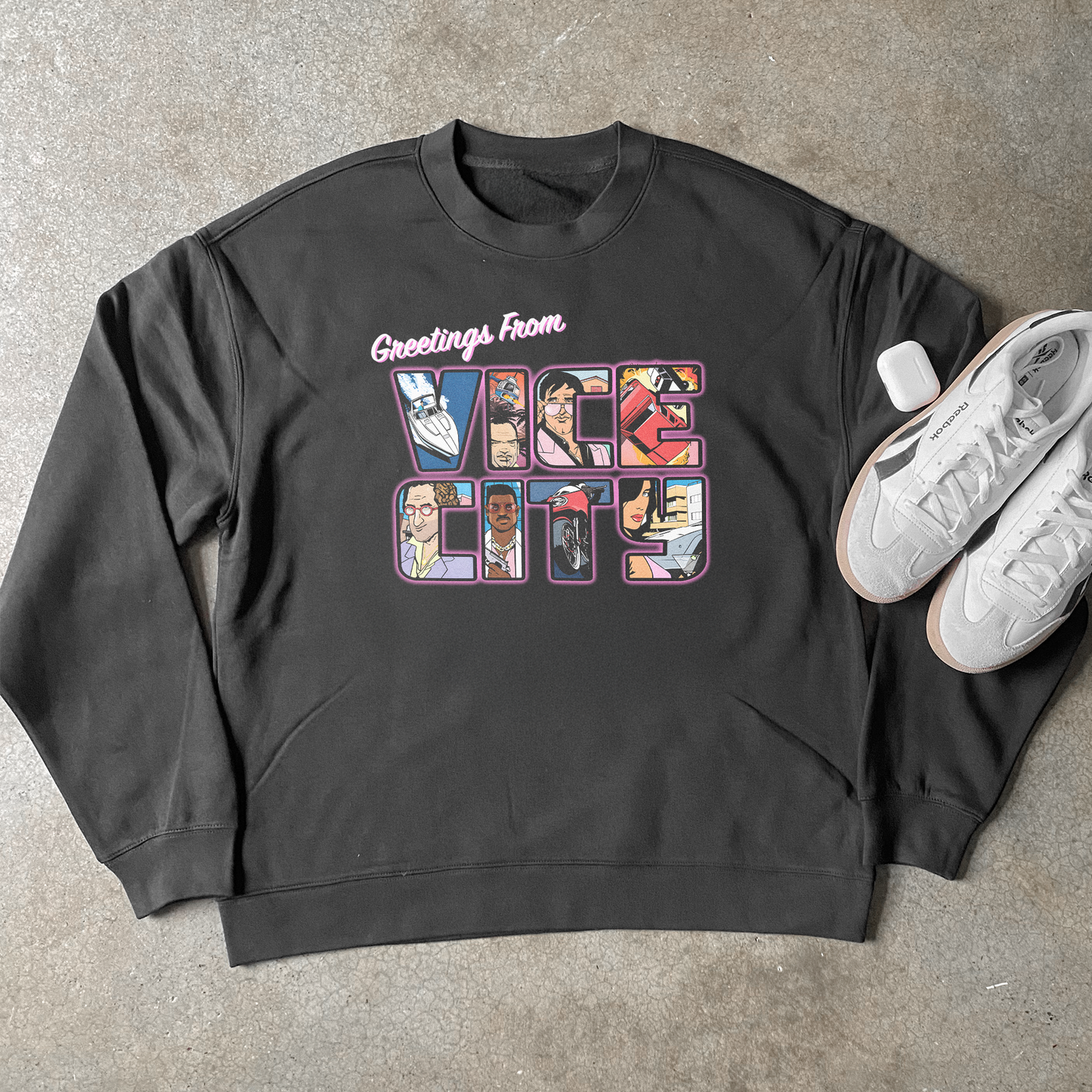 'GREETINGS FROM VICE CITY' BLACK CREWNECK SWEATER